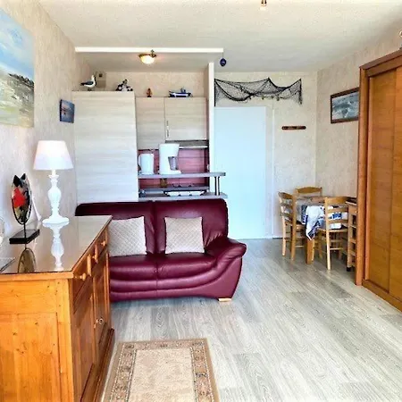 Equipe A Avec Terrasse Et Garage - Fr-1-478-118 *